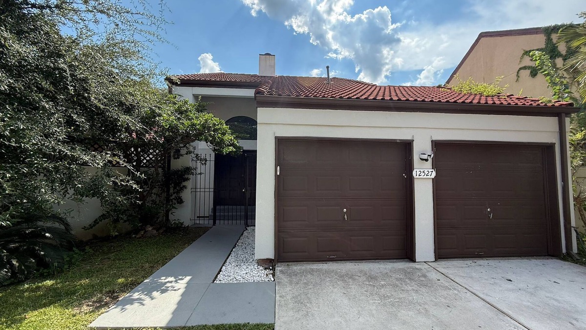 Meadows Place House | Spacious Family-Friendly 3BR Home w/Yard Near Richmond & Rosenberg