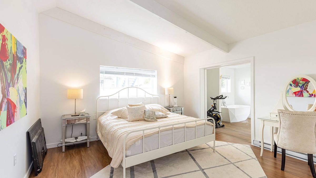Garibaldi Highlands House | Spacious Family Home central to Squamish