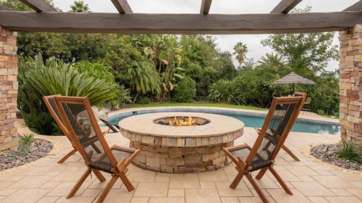 Central Escondido House | Spacious Family Home Sleeps 12, Pool/Hot tub, Serene getaway at Casa de Adobe