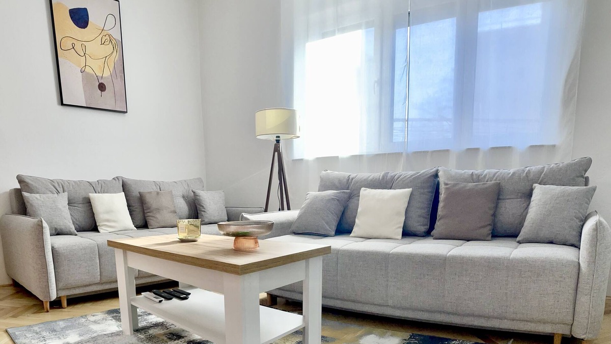 Cove Parja House | Spacious family home with large patio for chill & grill - Apartment Noel Knin