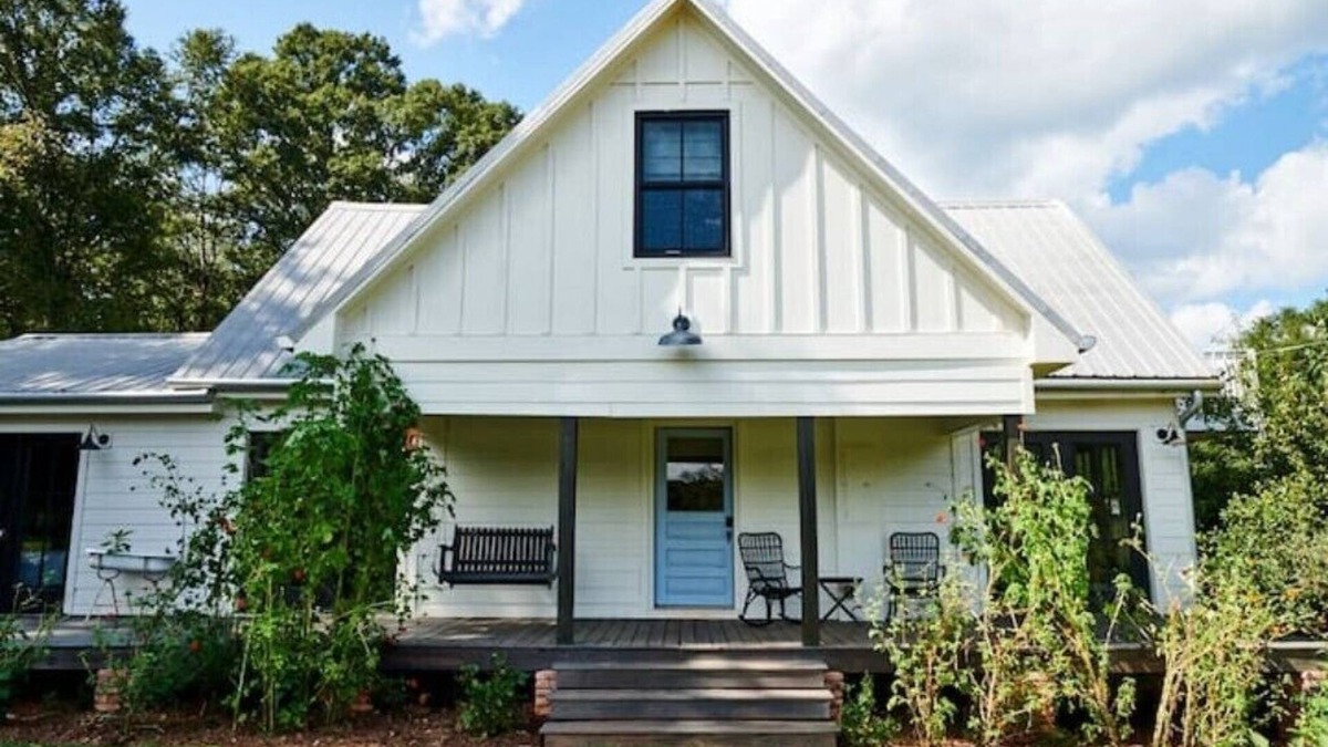 Palmetto House | Spacious Farm Home, Steps from Serenbe with Poolnn