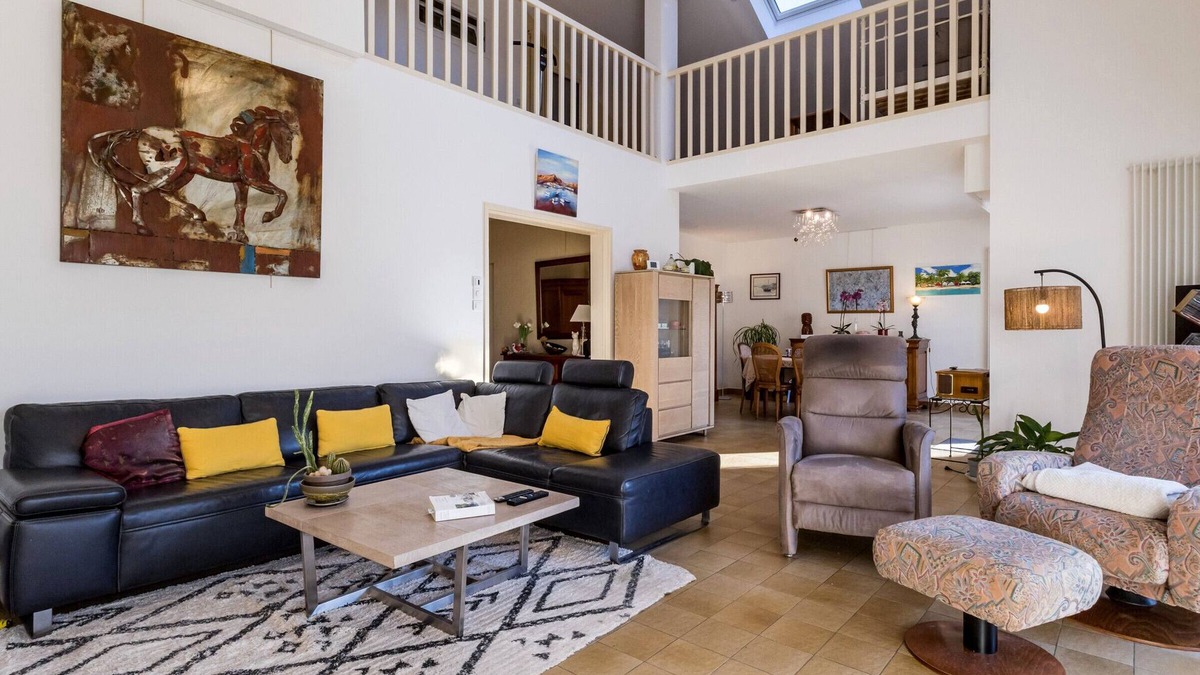 Saint-Brevin-les-Pins Cottage | Spacious house 800m from beach, garden, pets welcome, parking, WiFi