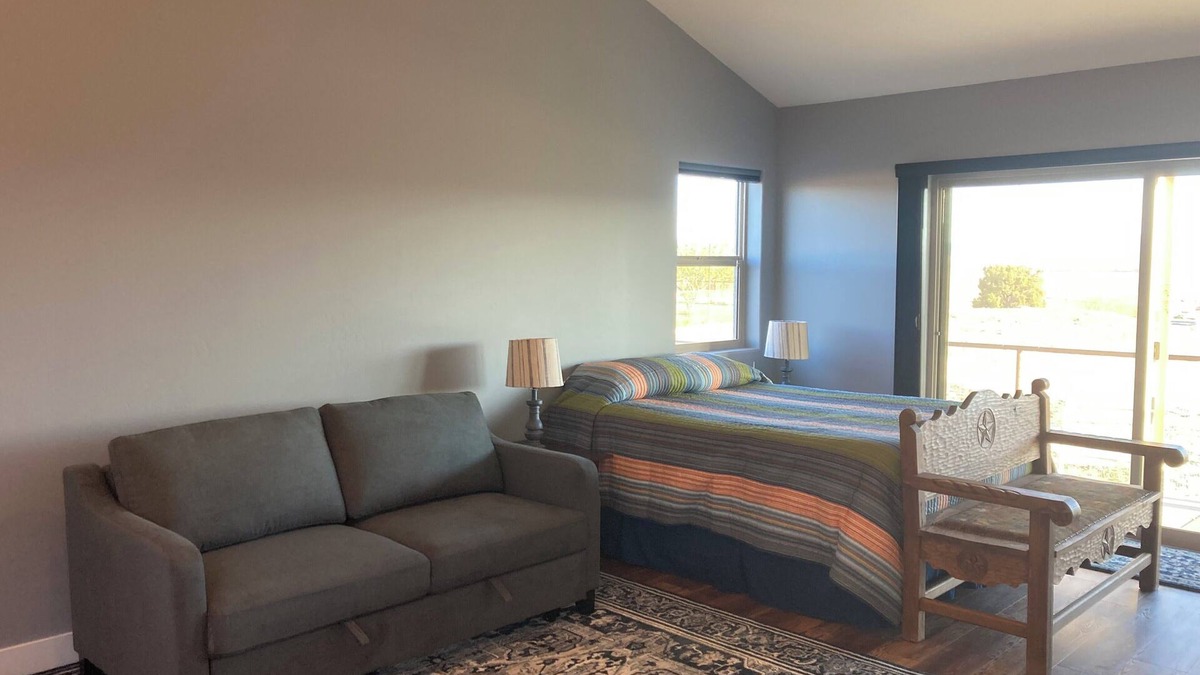 Paulden Cabin | Spacious Guest House with an Awesome View in Paulden, near Gunsite Academy