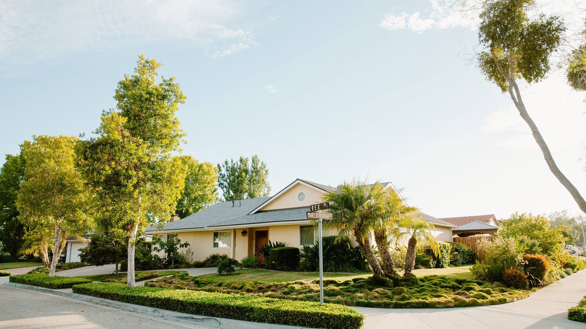Goleta House | Spacious home 7 minutes away from the beach!