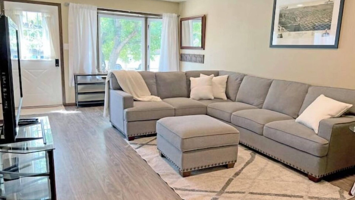 Bismarck House | Spacious Home Away From Home!