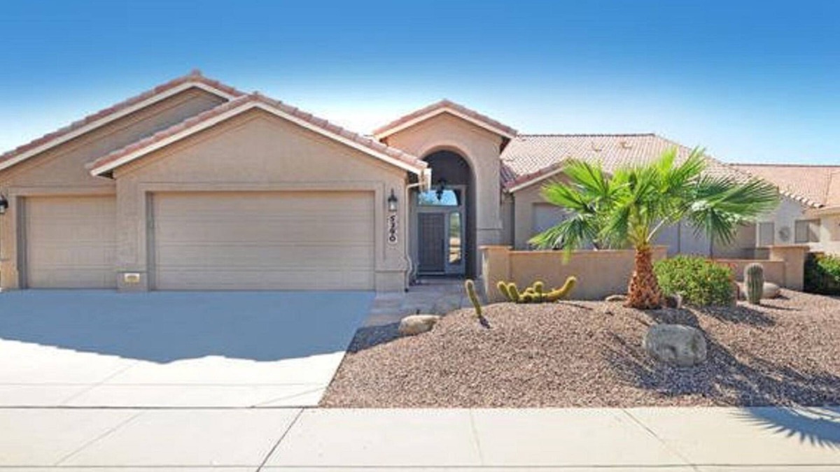 Ironwood House | Spacious home, Comfortable, located on the 8th hole of Ironwood Golf Club!