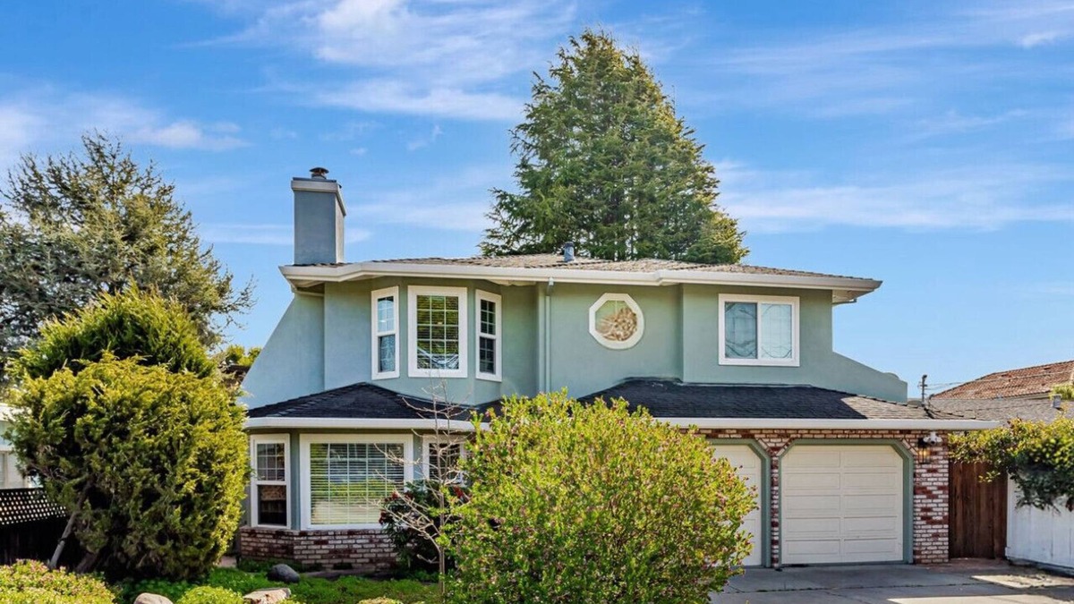 Aptos House | Spacious Home Just Steps to the Beach