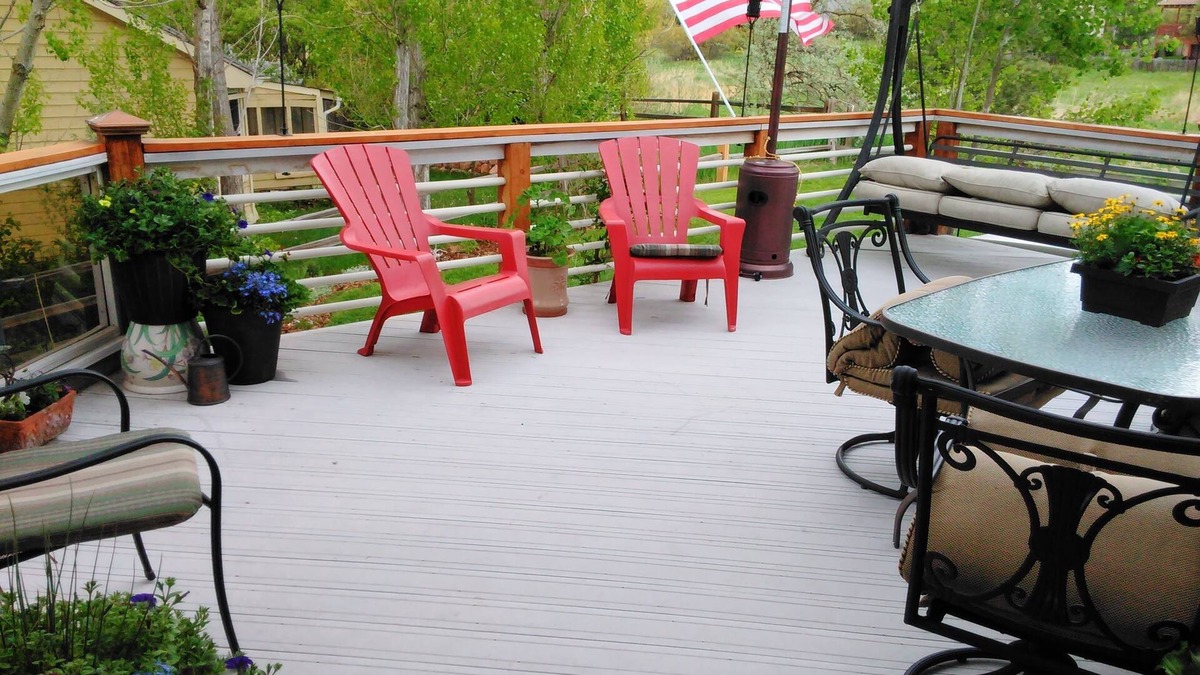 Gleneagle House | Spacious Home Near Air Force Academy and Walking Trails