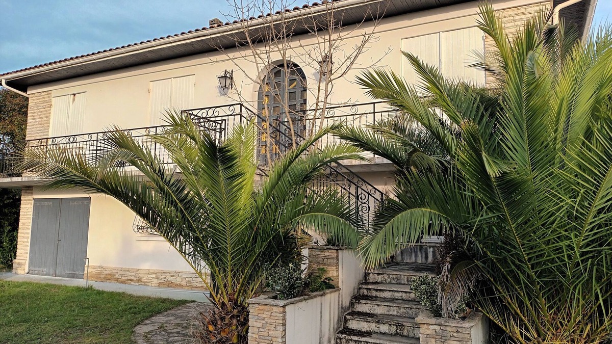 Bonnetan House | Spacious house 15 minutes from Bordeaux.