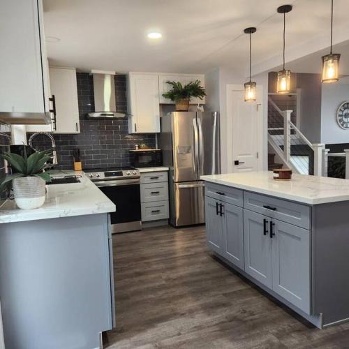 Federal Way House | Spacious House in Federay Way, WA - Close to everything!