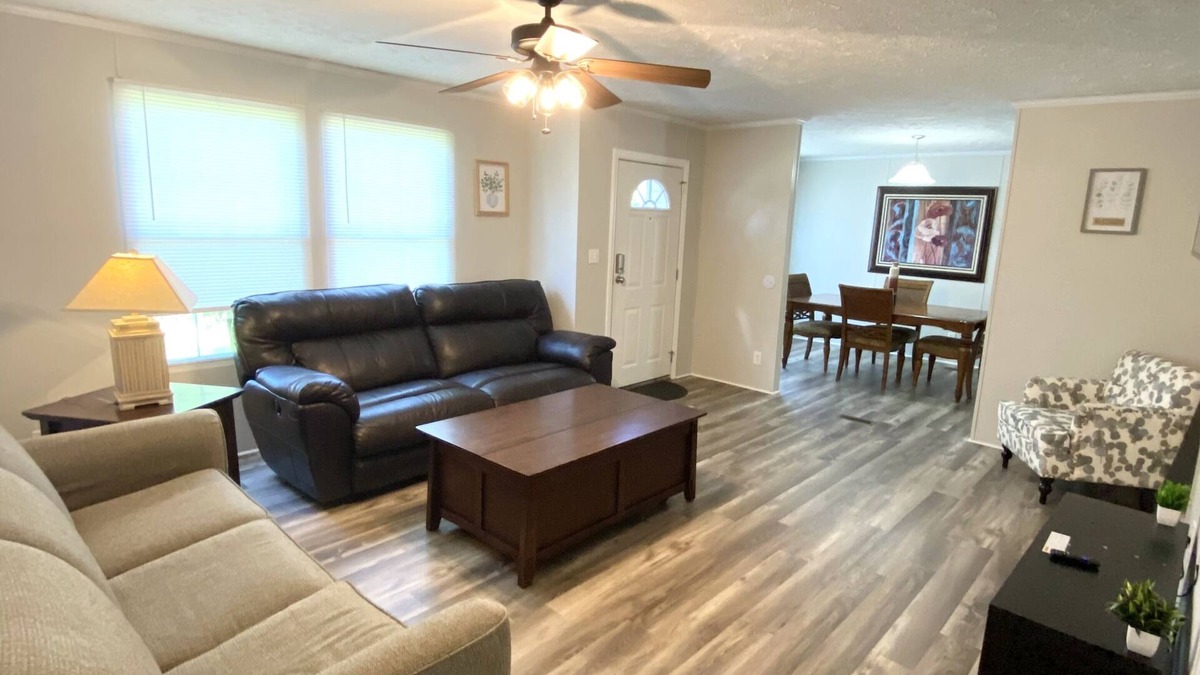McCutcheon Field House | Spacious Jacksonville Getaway
