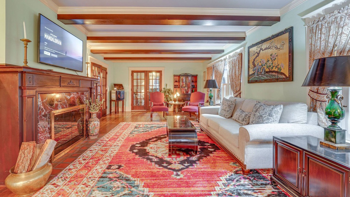 Jamestown House | Spacious Jamestown Home Near Nat'l Comedy Center!