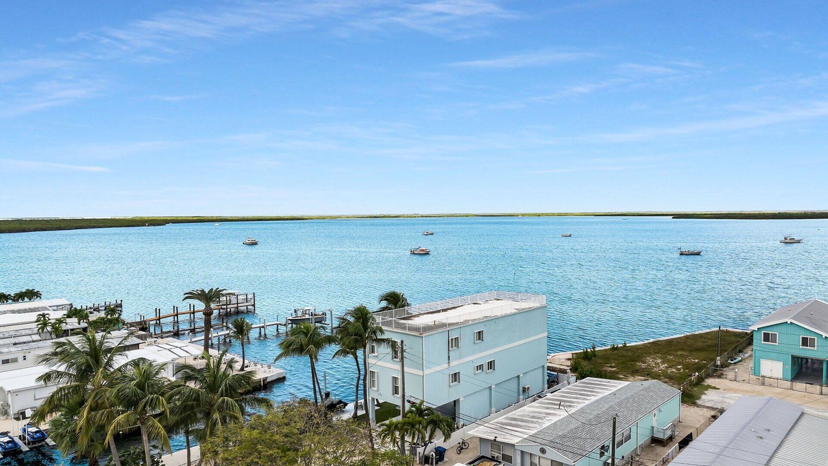 Key Largo Village House | Spacious Key Largo Retreat with Dockage & Bay Views
