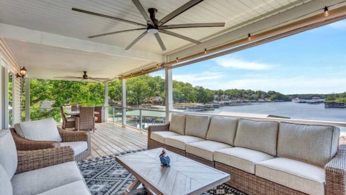 Osage Beach House | Spacious Lakehouse W/Private dock, Sleeps 16+