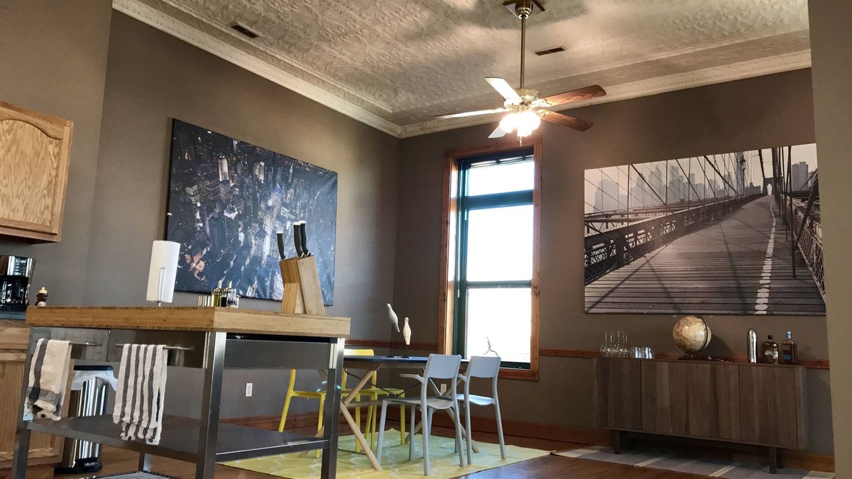 Jerseyville Apartment | Spacious loft in the heart of downtown Jerseyville. Free EV charging nearby
