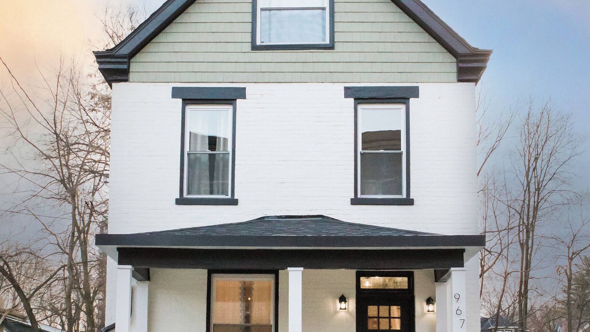 Walnut Hills House | Spacious Lux Cincinnati Group Retreat: Sauna/Spa, Fire pit, 5 min DT