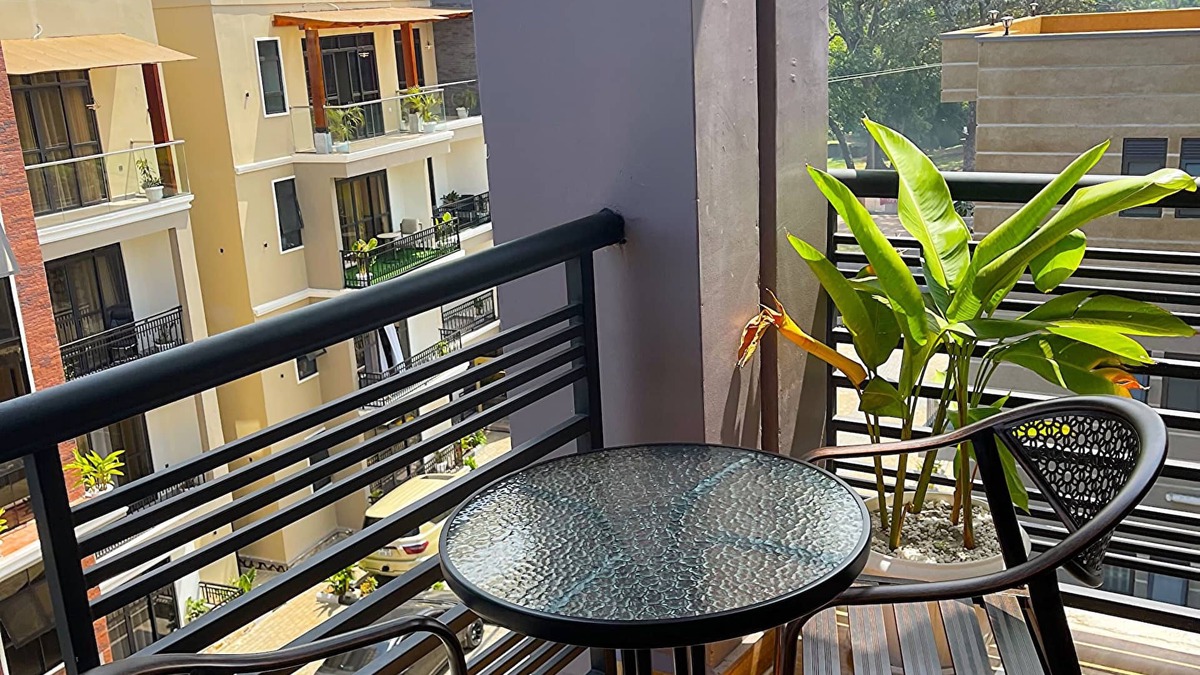 Del Monte Forest Apartment | Spacious luxury one-bedroom apartment locatedin a calm environment with WiFi, AC