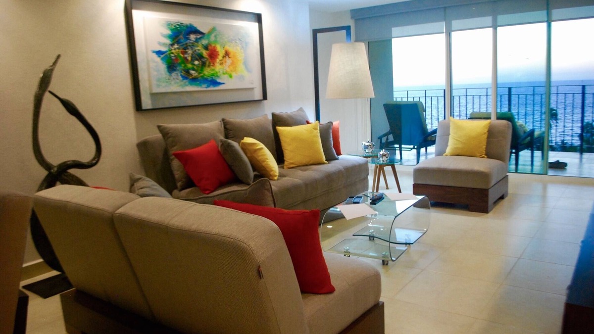 South Hotel Zone Condo | SPACIOUS LUXURY OCEAN FRONT CONDO - Grand Venetian 1 Bed, 2 Bath