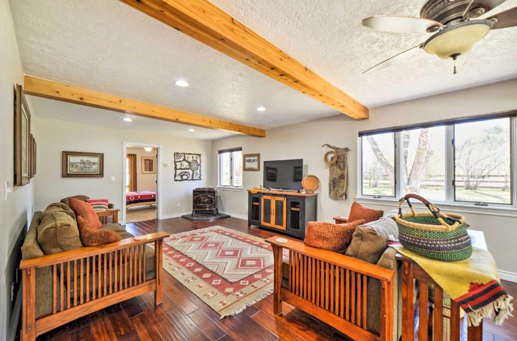 Mancos House | Spacious Mancos Home with Furnished Deck and Yard!