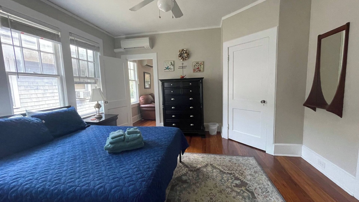 Murray Hill House | Spacious Murray Hill Getaway for One or Two