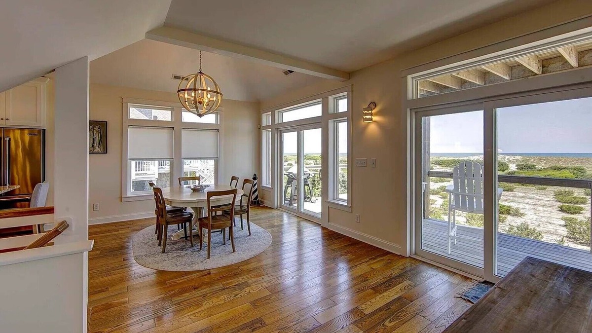 Wind Over Waves Cottage | Spacious Oceanfront Cottage with Pool in Salvo