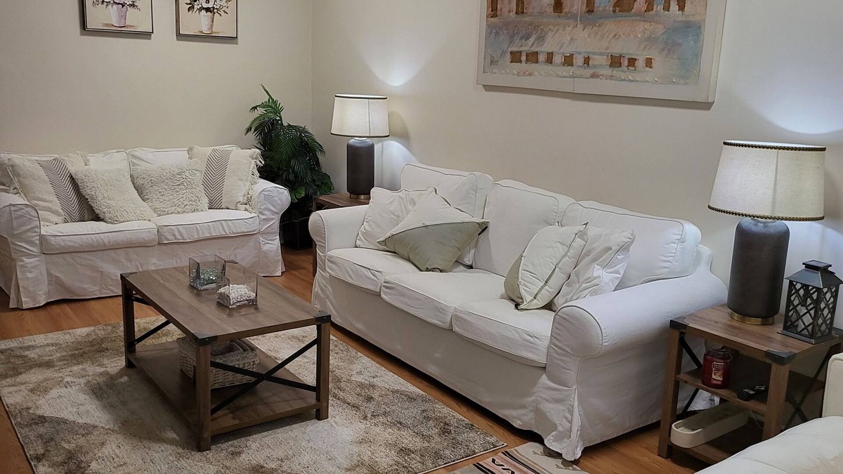 Ditmars Steinway Apartment | Spacious one bedroom apartment in Astoria