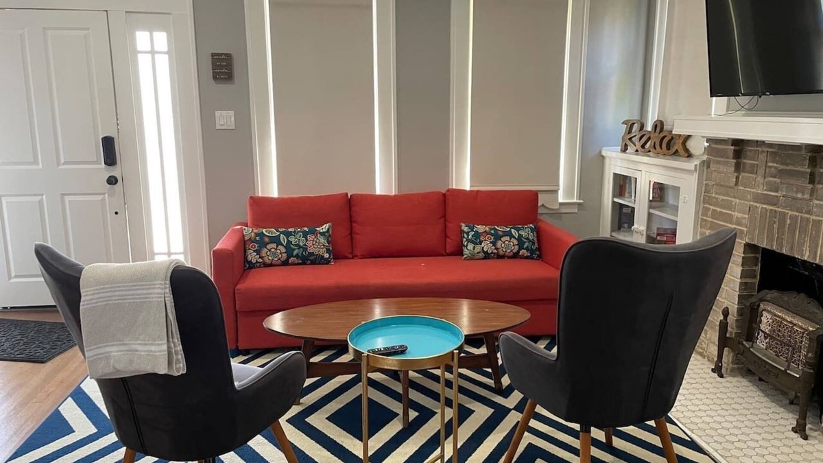 Old East Dallas House | Spacious & Peaceful Zen Retreat in Heart of Dallas