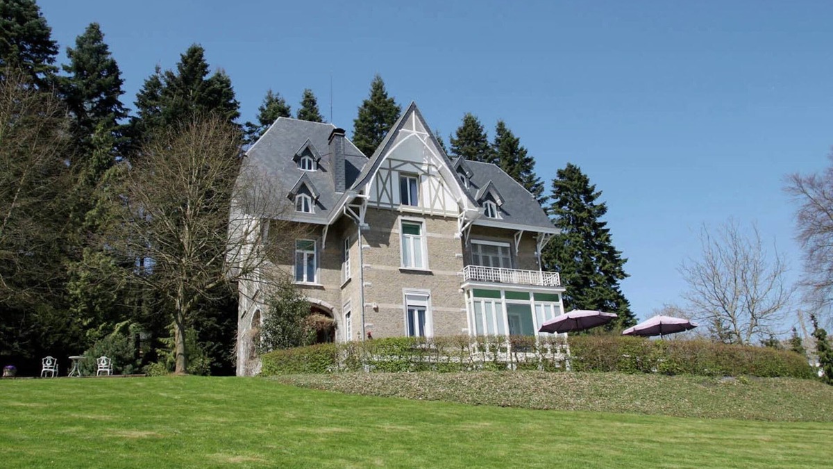 Stavelot Other | Spacious Pet-friendly Castle in Stavelot