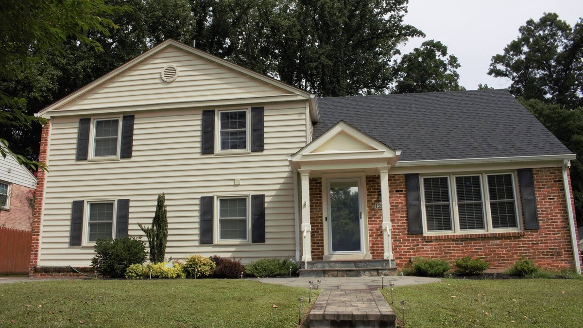 Potomac House | Spacious Potomac Haven Near DC – Walkable, Cozy, and Perfect for Remote Work!