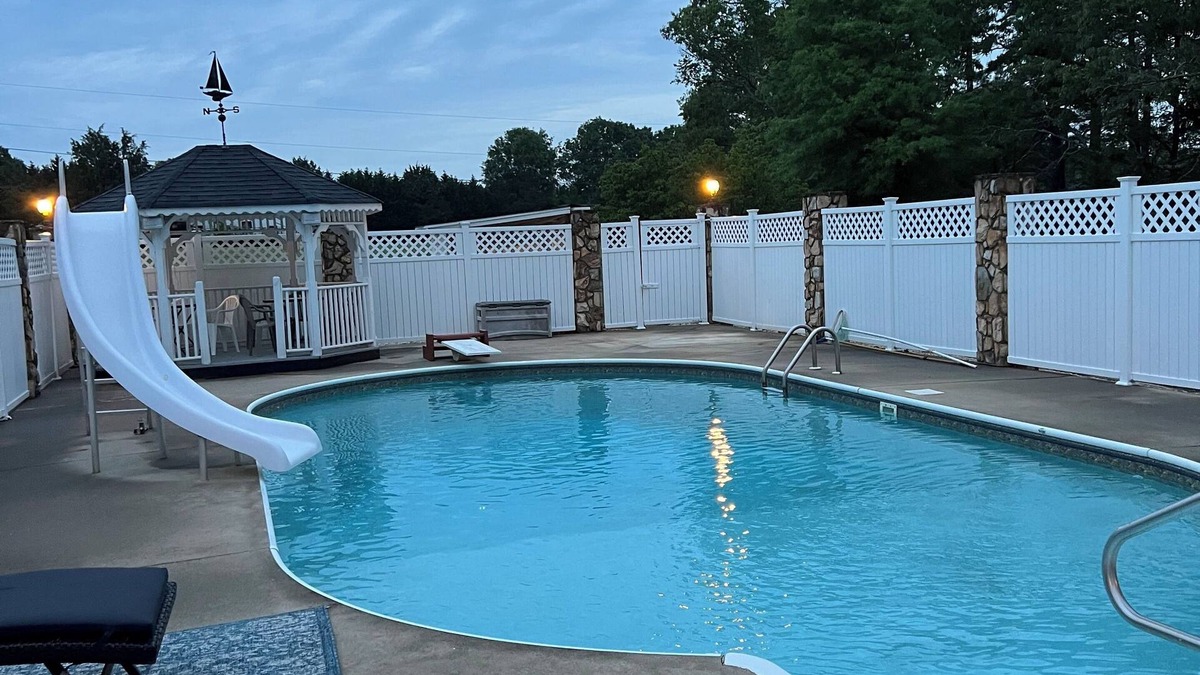 Catawba House | Spacious ranch-style home with tranquil pool and multiple entertainment areas