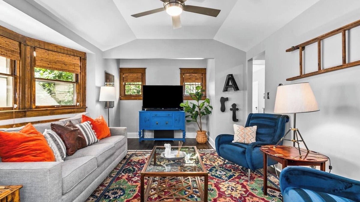 Hanover Place House | Spacious Retreat in the Heart of Kansas City 46
