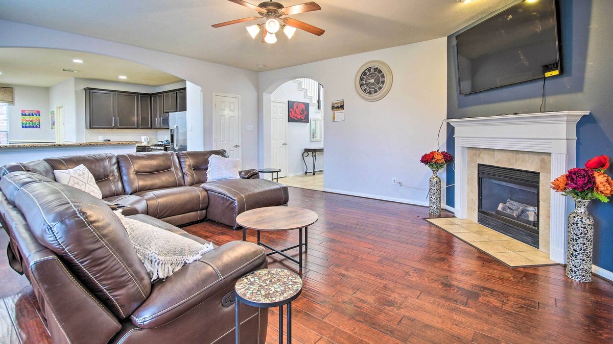 Clodine House | Spacious Richmond Home: Close to Parks & Shopping