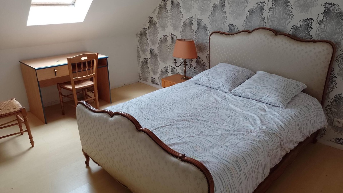 Lieusaint Condo | Spacious room in residential area, close to amenities, RER bus 40mn from Paris