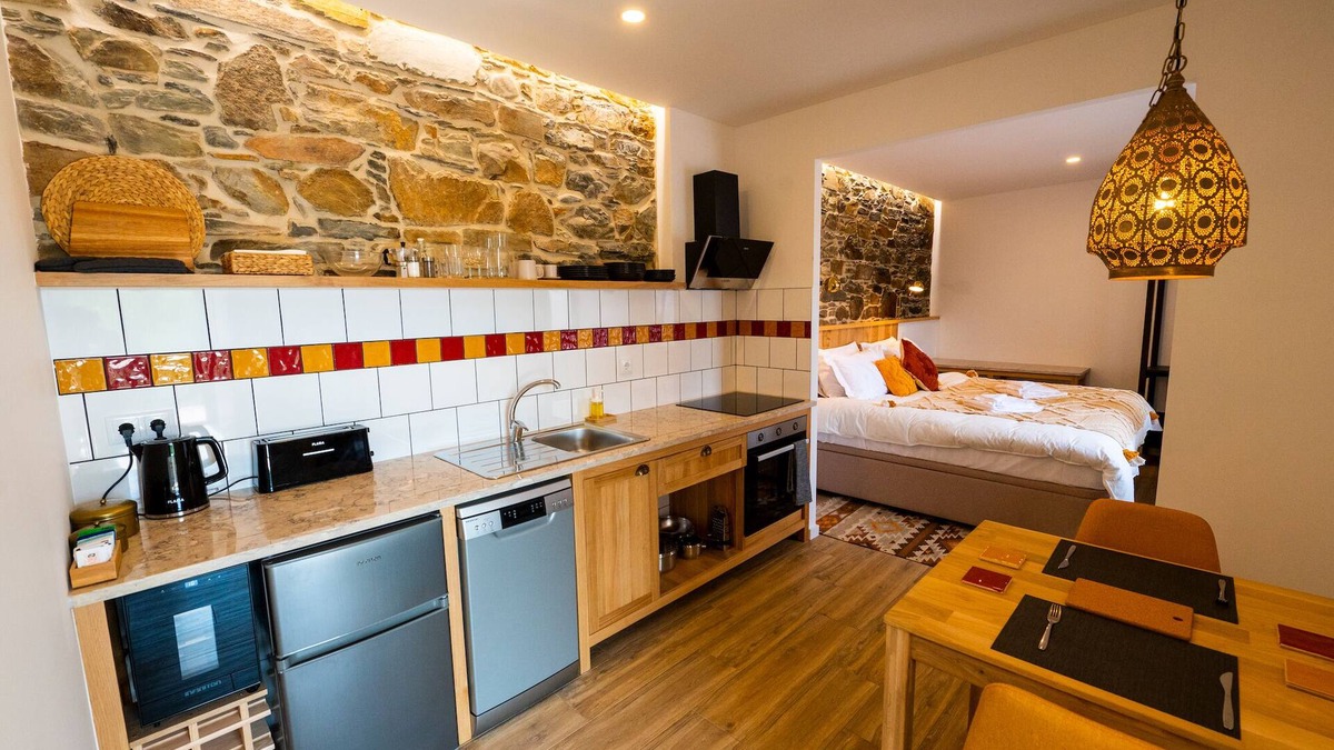 Serta Apartment | Spacious self catering 1-bedroom apartment in charming Serta.