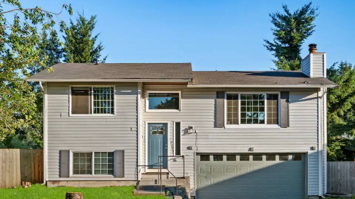 Spanaway House | Spacious Spanaway 3bed Home