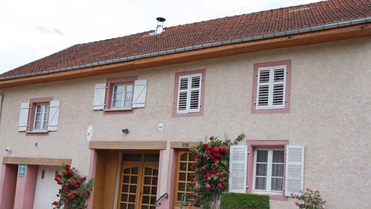 Taintrux Cottage | Spacious Split-Level Cottage with Terrace near Saint-Dié - Sleeps 5