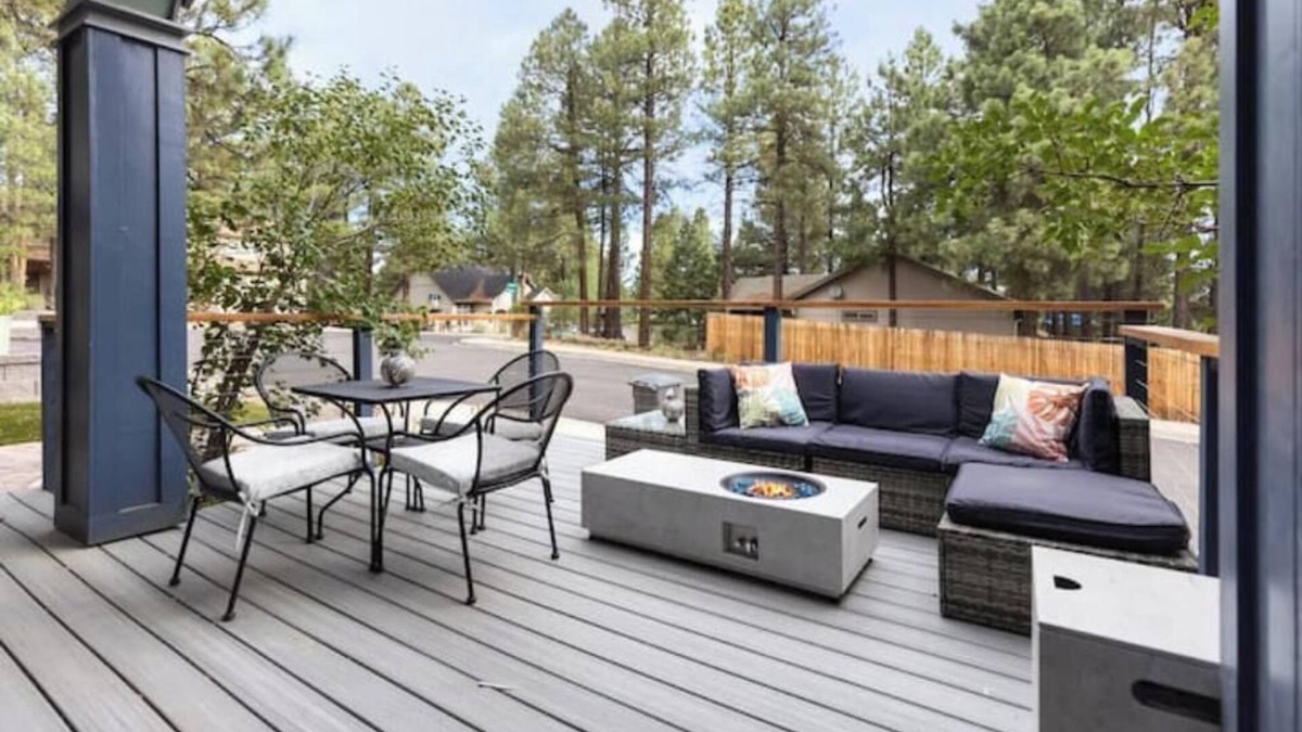Ponderosa Trails Apartment | Spacious Studio, Large Deck w/Firepit, couch and seating; Huge shower
