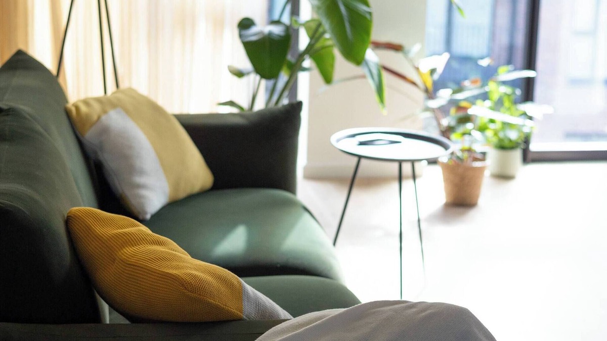 Tottenham Green Apartment | Spacious, Stylish Flat Near Stadium, 15 min from Soho