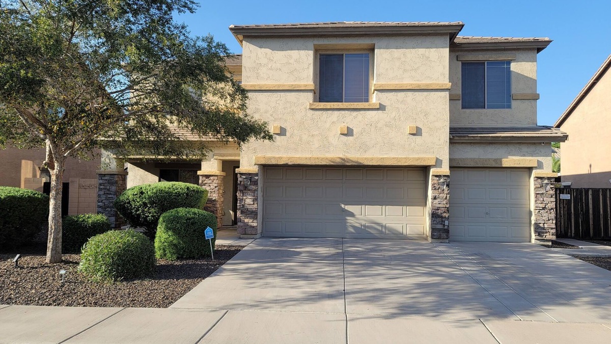 Sierra Verde House | Spacious Surprise AZ home. Next to Surprise stadium/tennis/golf/shopping/casino.