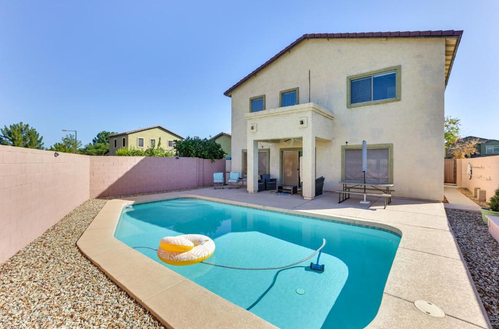 Surprise Farms House | Spacious Surprise Home with Outdoor Pool and Game Room