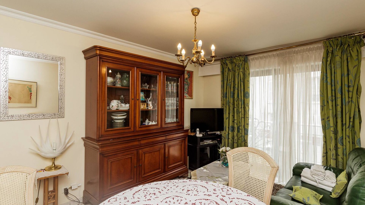 Charenton-le-Pont Apartment | Spacious T3 With View In The Heart Of The City!