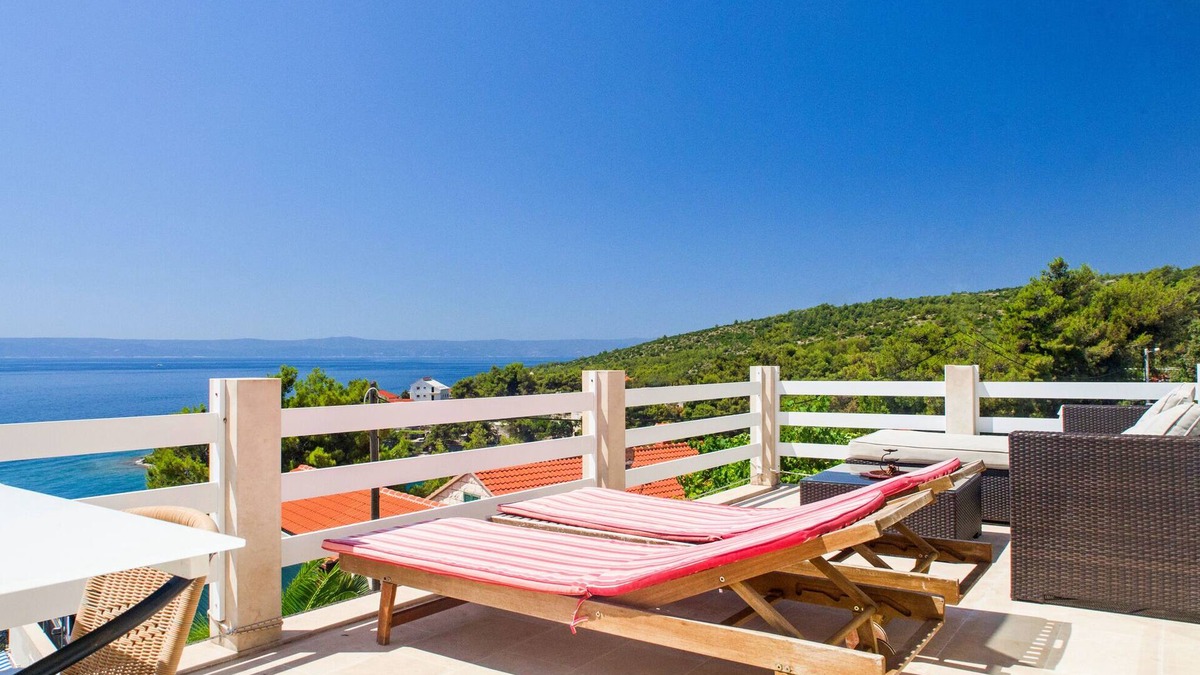 Selca Apartment | Spacious three bedroom apartment, near the beach
