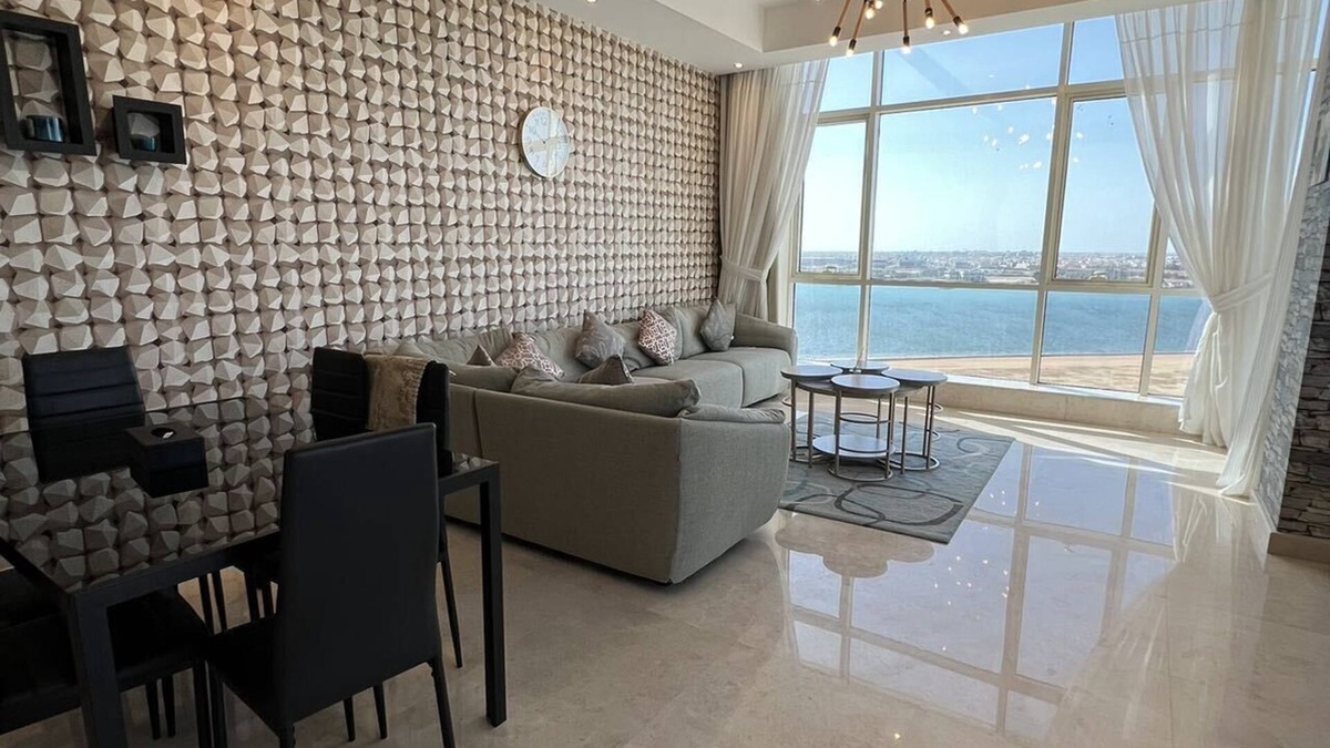 Obhur Al-Janoubiyah Apartment | Spacious two bedroom apartment with beautiful view of the city and the sea!