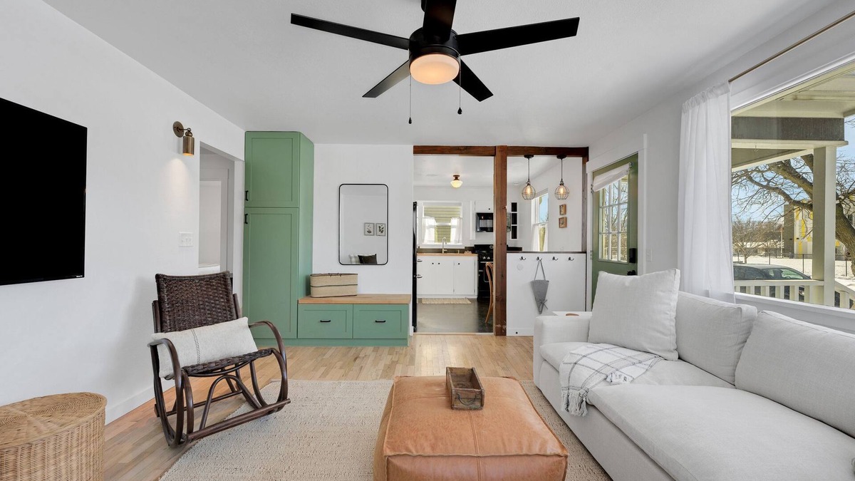Franklin to the Fort House | Spacious & Updated 4-bedroom home w/BBQ, fire pit & AC in the Heart of Missoula!
