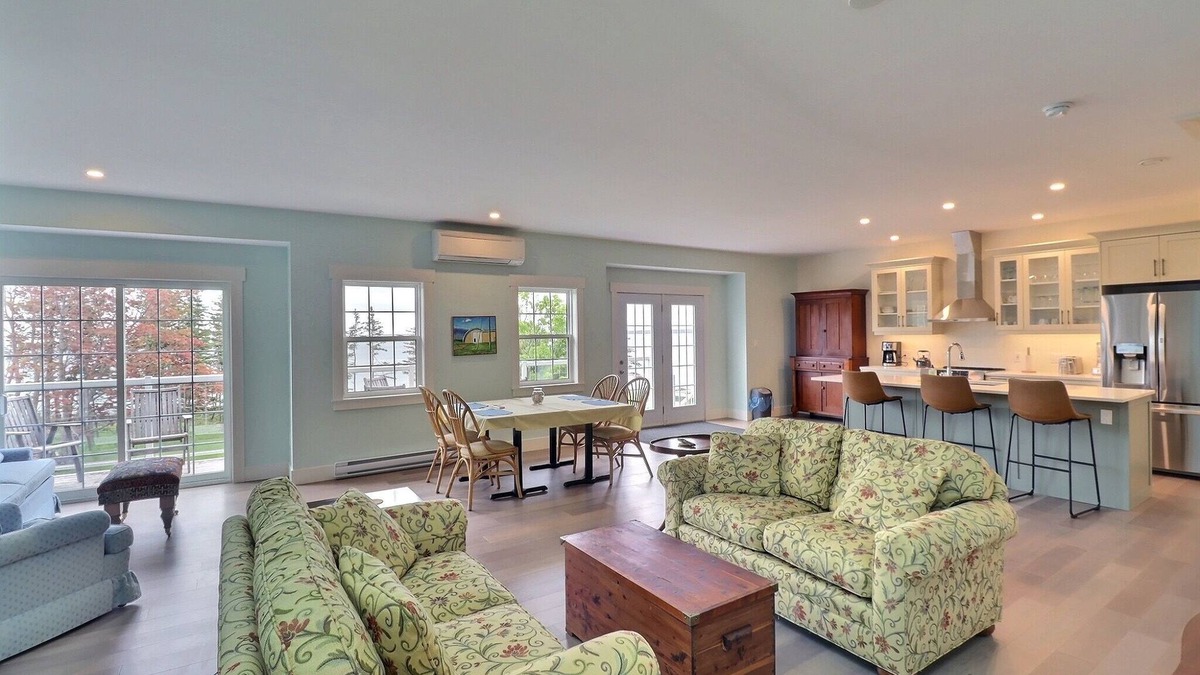 Little Pond Apartment | Spacious upper level 2 bedroom unit