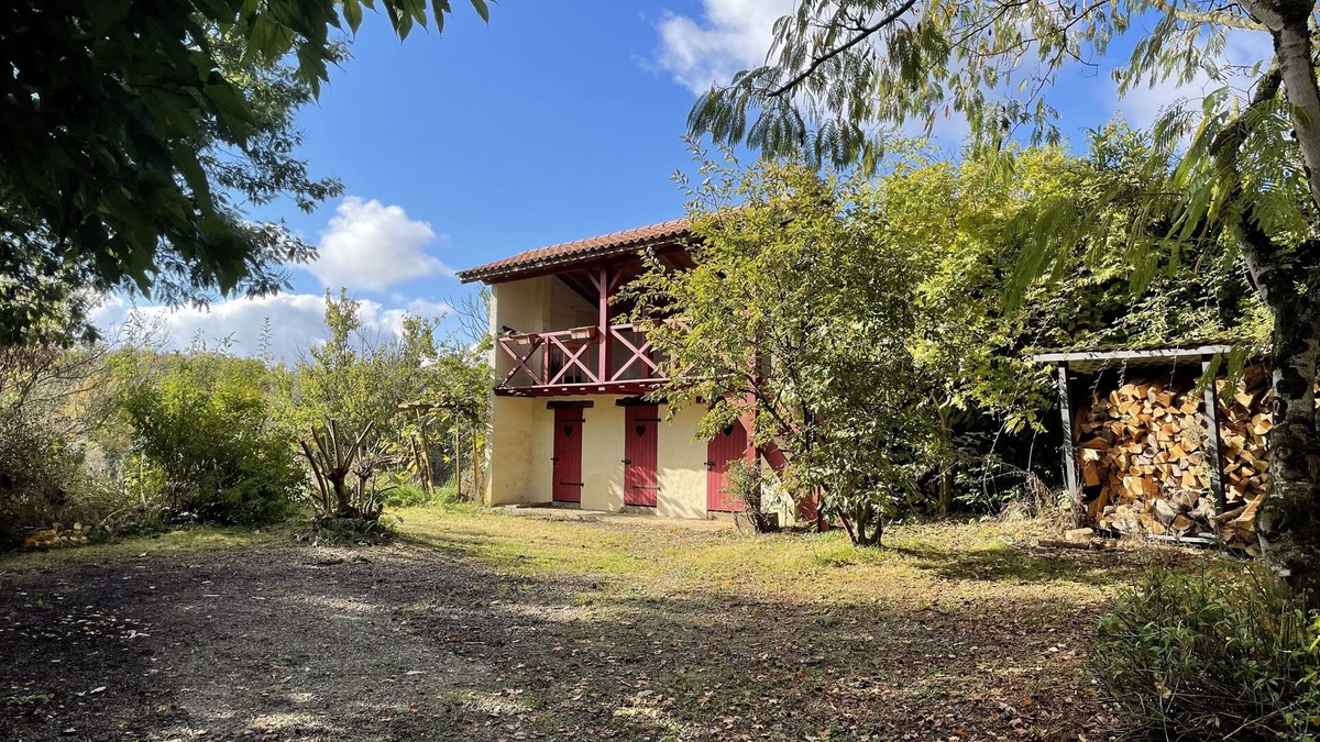 Pouydraguin Villa | Spacious villa with swimmingpool in the Gers