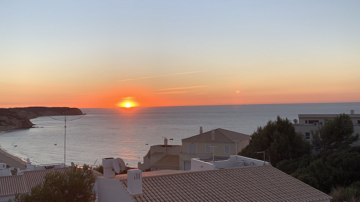 Salema Villa | Spacious Villa With Private Pool & Sea Views Salema