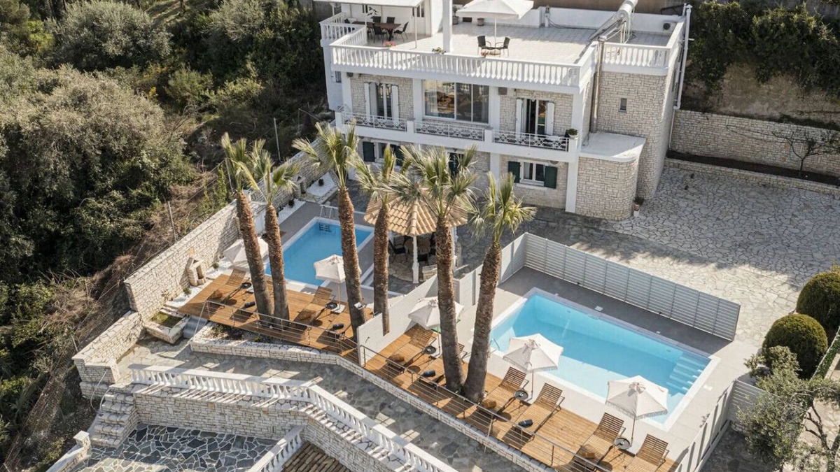 Gouvia Villa | Spacious villa with stunning sea views in Gouvia near Corfu Town, great for multigenerational travel