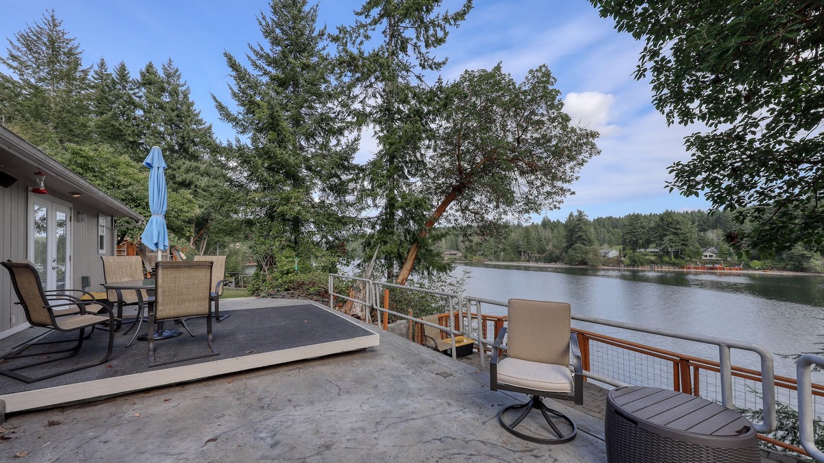 Burley House | Spacious waterfront home with hot tub, large decks, kayaks, and beach access