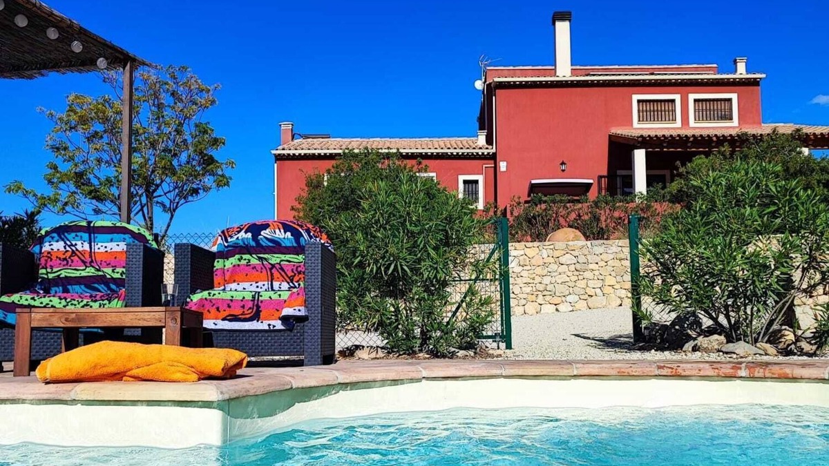 Huerta de Arriba Villa | Spain + Private Pool + Family + Friends + Dogs + Nature